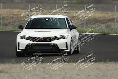 media/Mar-30-2025-Audi Club (Sun) [[b708a45994]]/D group/Session 2 (Turn 9)/